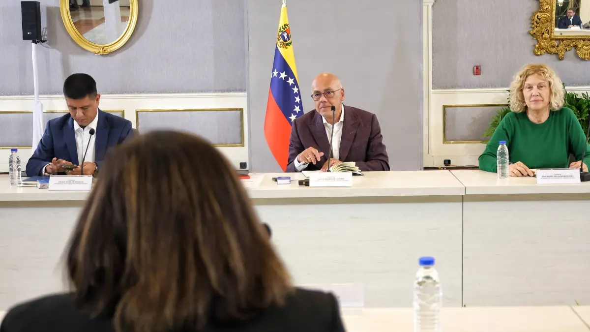 Venezuela: concluyó con varios acuerdos segundo ciclo de diálogo entre Gobierno y exdiputados de 2015