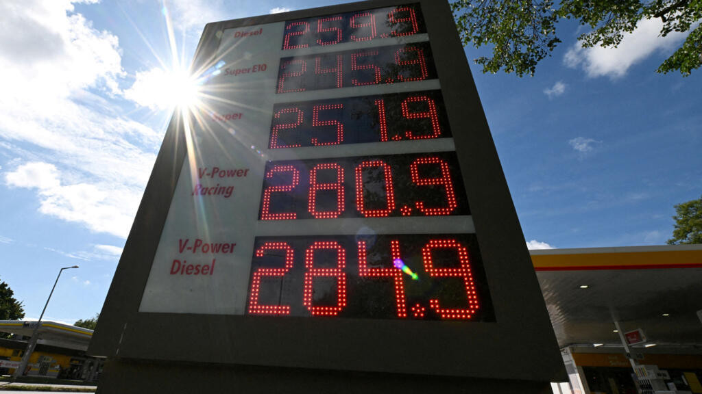 Alemania recorta impuestos sobre los combustibles antes de las cruciales elecciones del domingo