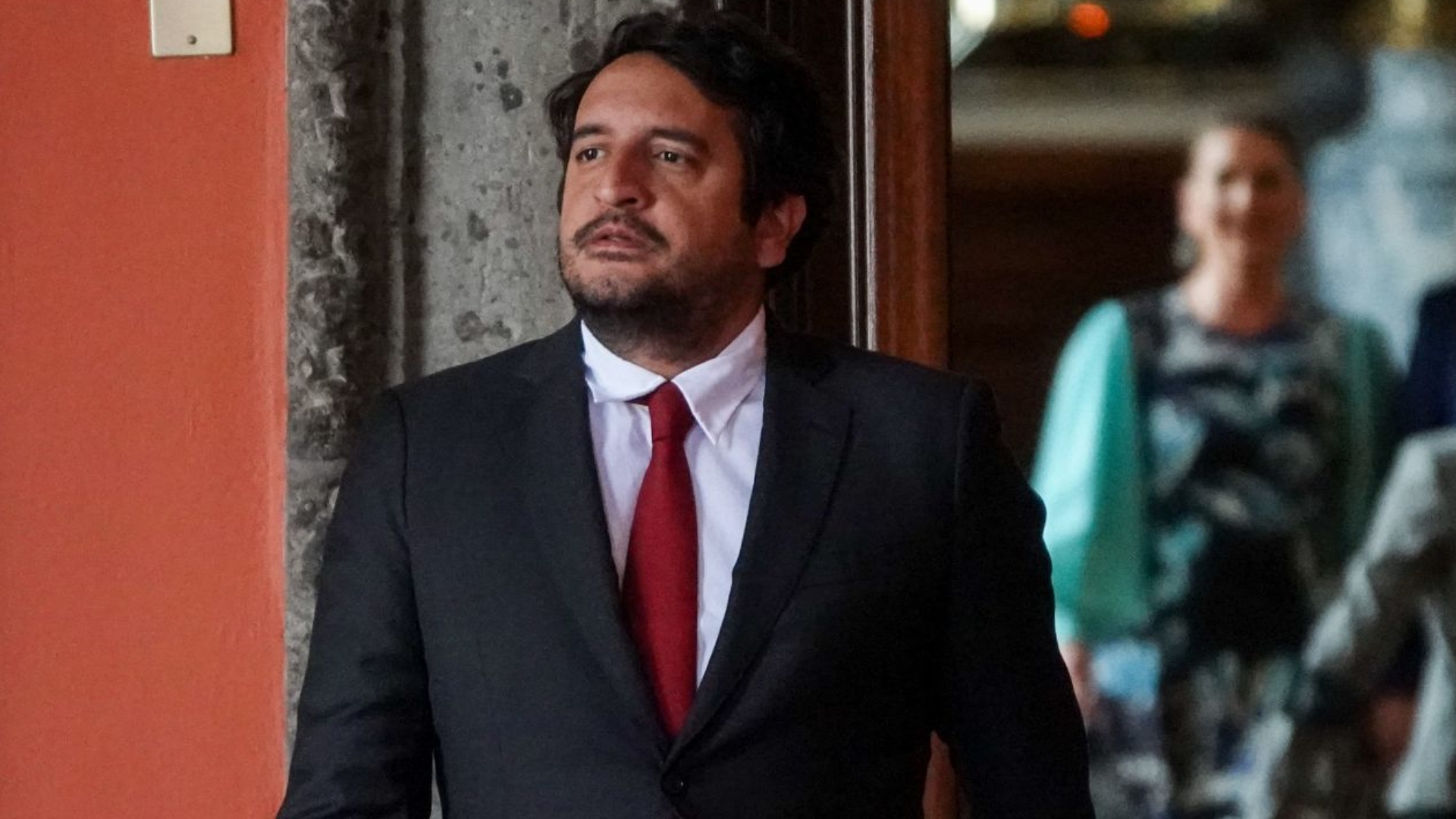 Investigan en EE. UU. a Andrés López Beltrán, hijo de AMLO, por presunto crimen organizado y contrabando de combustible