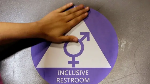 Trump elimina normas que protegían a alumnos LGTBI de discriminación sexual