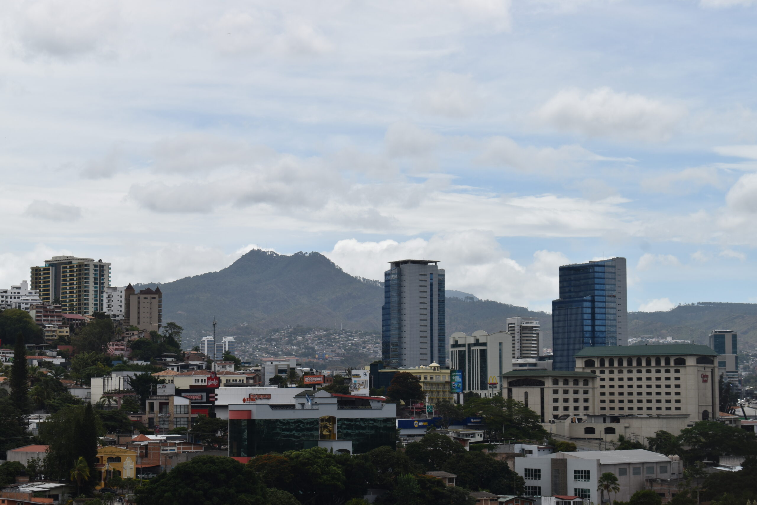 Lluvias aumentarán en las regiones occidental, central y sur del país