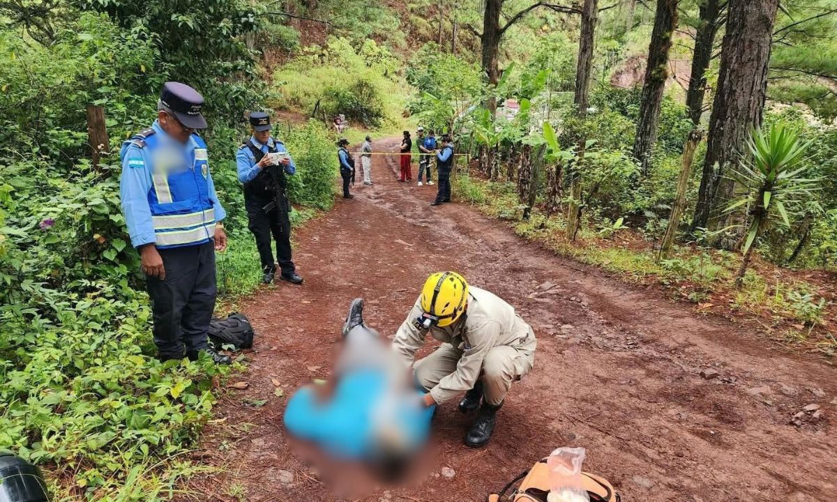 De un certero balazo matan a hombre en Valle de Ángeles