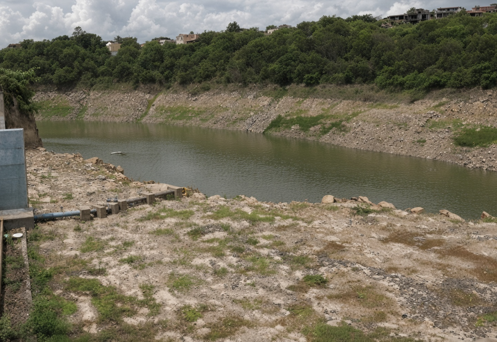 Embalse capitalino incrementan su capacidad, pero siguen en riesgo hídrico alto