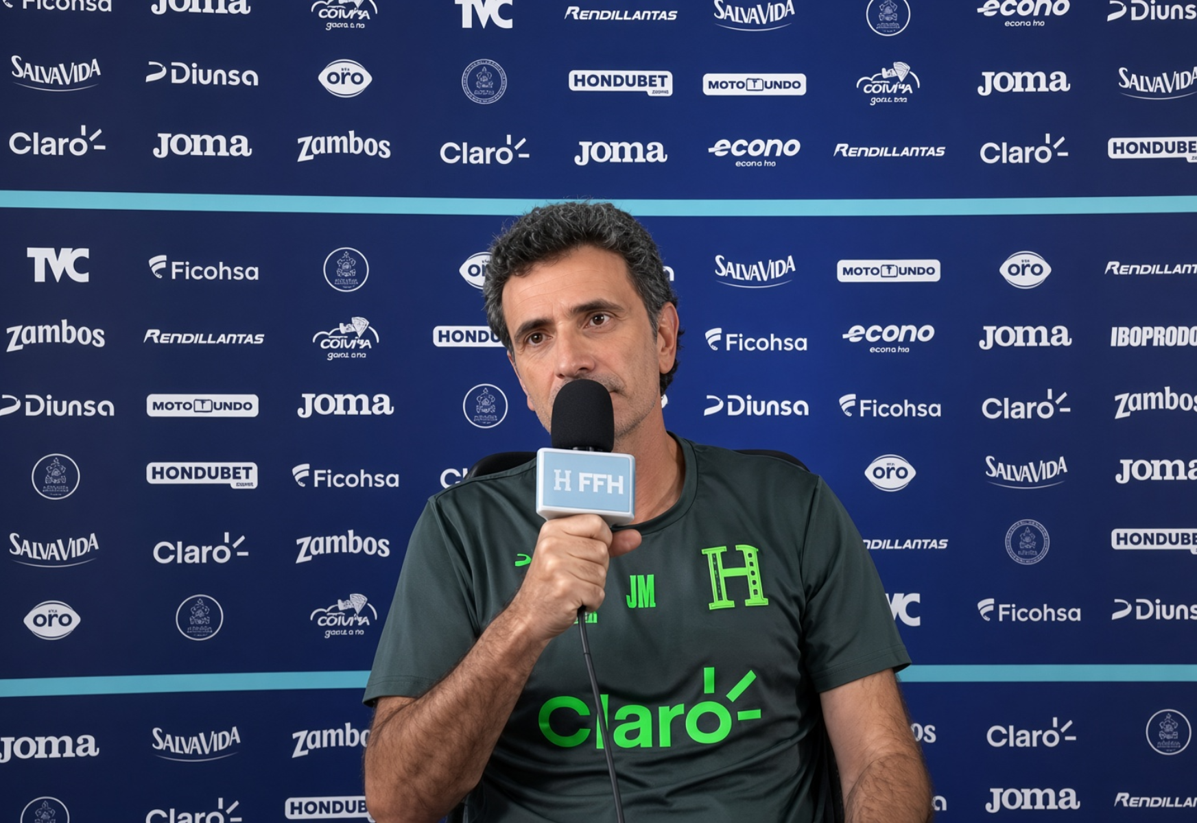 Molina: “A mi me pagan para tomar decisiones, no me baso en el criterio de alguien más”