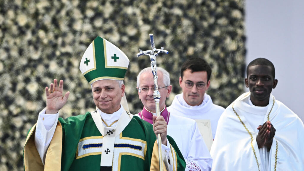 En Lourdes, León XIV escucha a las víctimas de violencia sexual de la iglesia