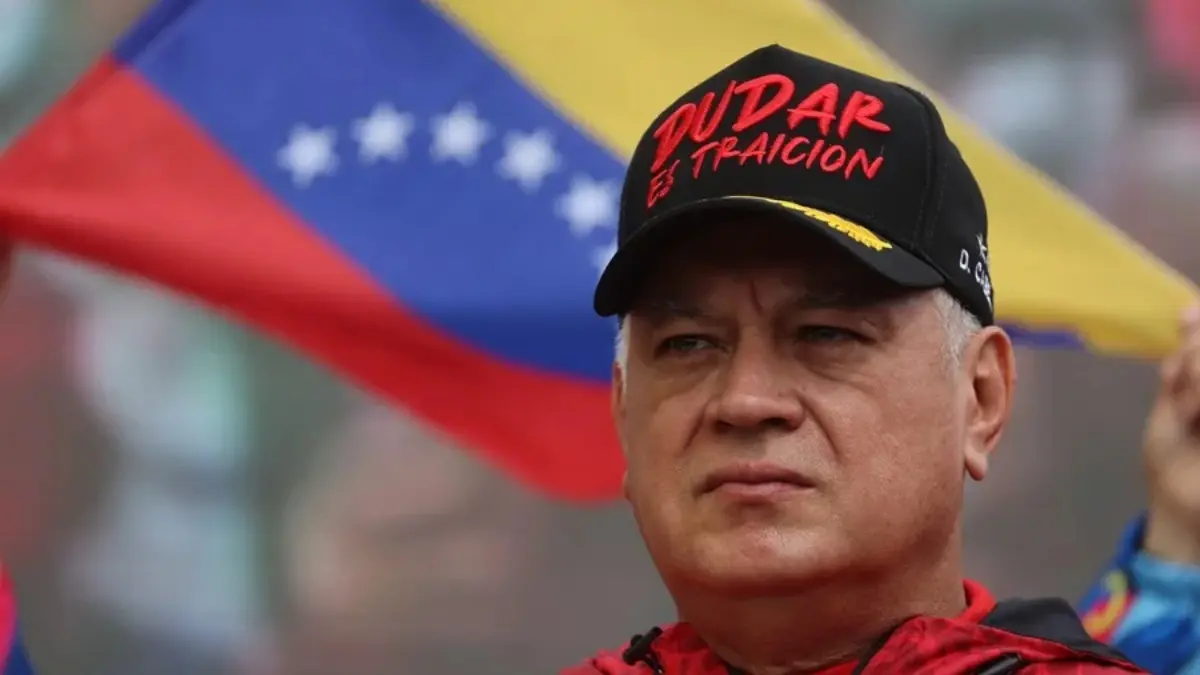 Diosdado Cabello acusa a opositores de actuar como “coyotes” y vender la migración como un “tour”