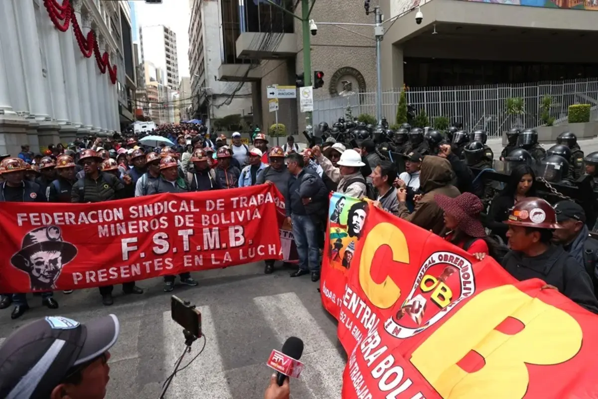 Bolivia: COB convoca a consejo de emergencia por «dieselazo» de Paz
