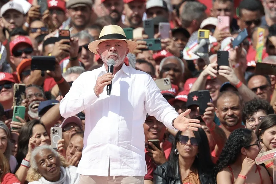 Brasil: Lula refuerza campaña en Sao Paulo en defensa de la soberanía