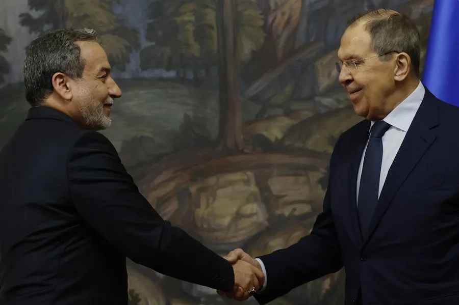 Rusia e Irán: salida diplomática es la única viable para garantizar paz en Asia Occidental