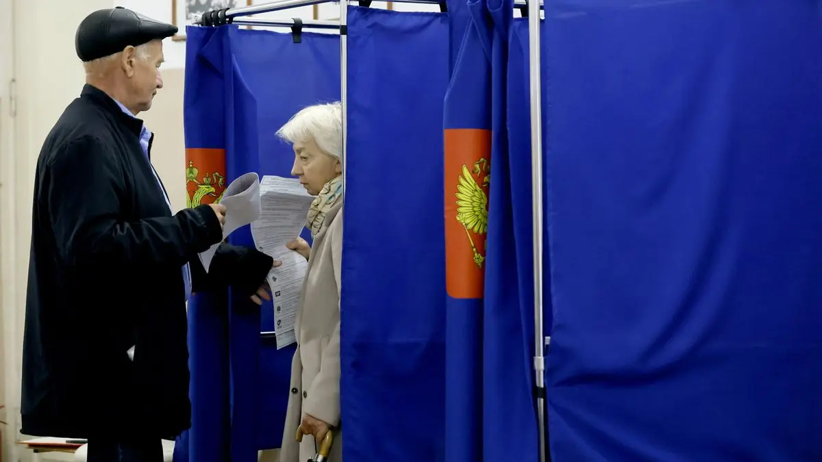 Rusia a horas de concluir elecciones legislativas con alta participación pese a jornada marcada por el conflicto