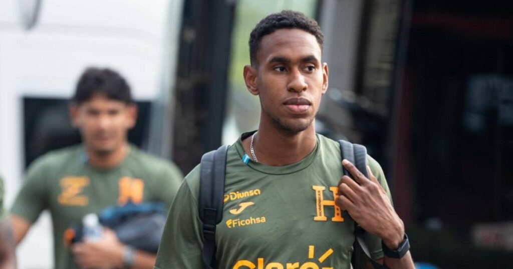 Giancarlo Sacaza revela su emoción tras debutar como titular con Honduras