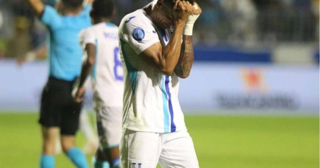 ¡Batacazo a Honduras! Surinam tumba a La H y lo deja en estado crítico en la Nations