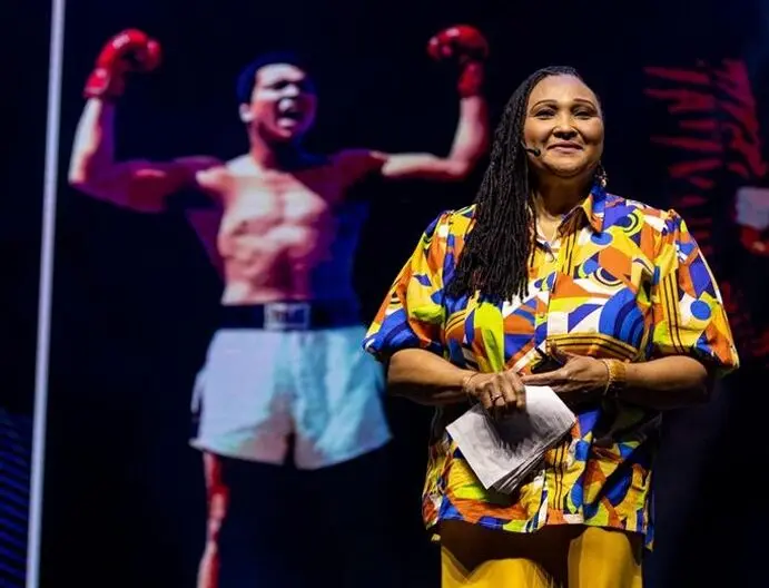 Hija de Muhammad Ali cuestiona la censura racial en EE.UU.