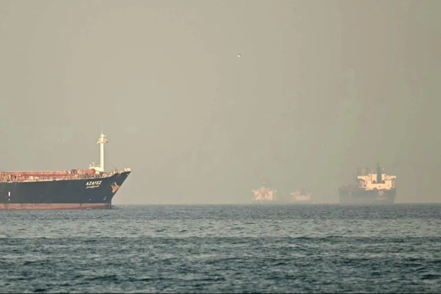 Irán advierte a EE.UU. que nuevo ataque abrirá frente militar en Mar Rojo