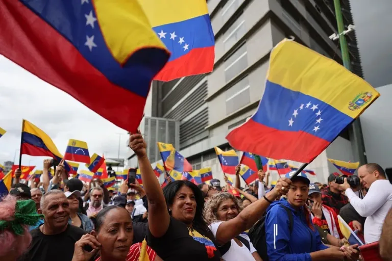 Pueblo venezolano se moviliza en respaldo a Delcy Rodríguez en la ONU