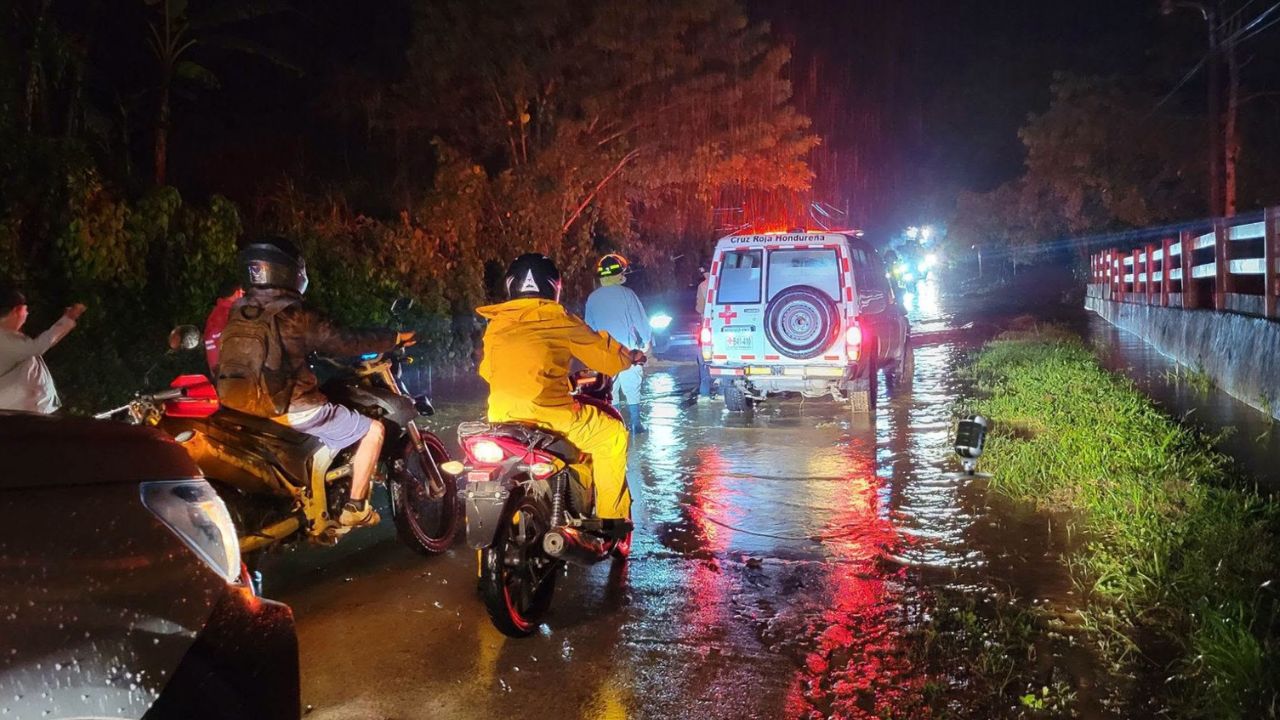 Declaran alerta verde en Santa Bárbara tras intensas lluvias en Las Vegas