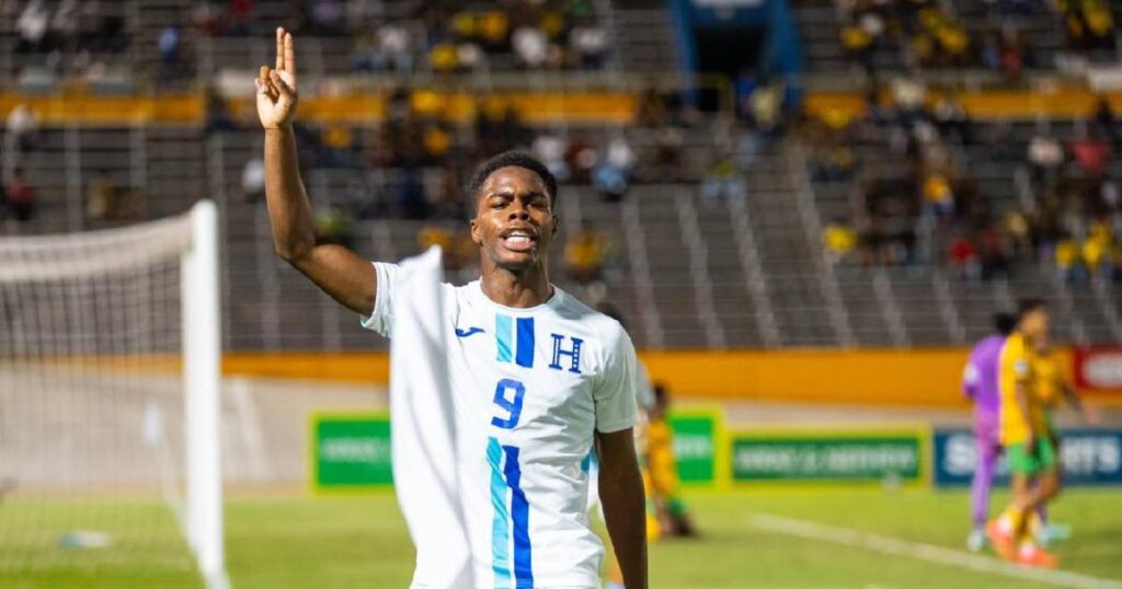 Honduras logra histórico triunfo ante Jamaica en la Nations League: Keyrol fue el héroe