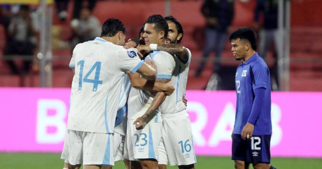 Guatemala receta histórica goleada a El Salvador y arde el grupo de Honduras