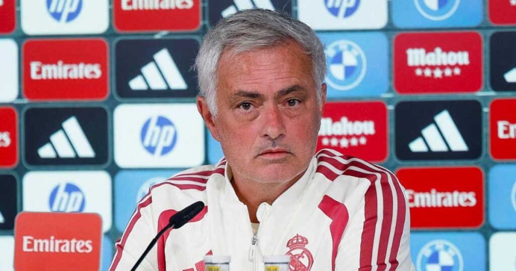 Mourinho antes de afrontar el derbi: "Es difícil escuchar cosas buenas sobre el Real Madrid"