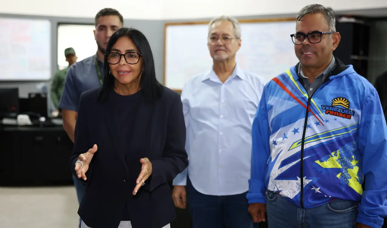 Presidenta (E) de Venezuela Delcy Rodríguez regresa al país tras participación en Asamblea General de la ONU