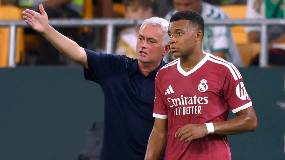 Mourinho defiende a Mbappé y critica la polémica mediática