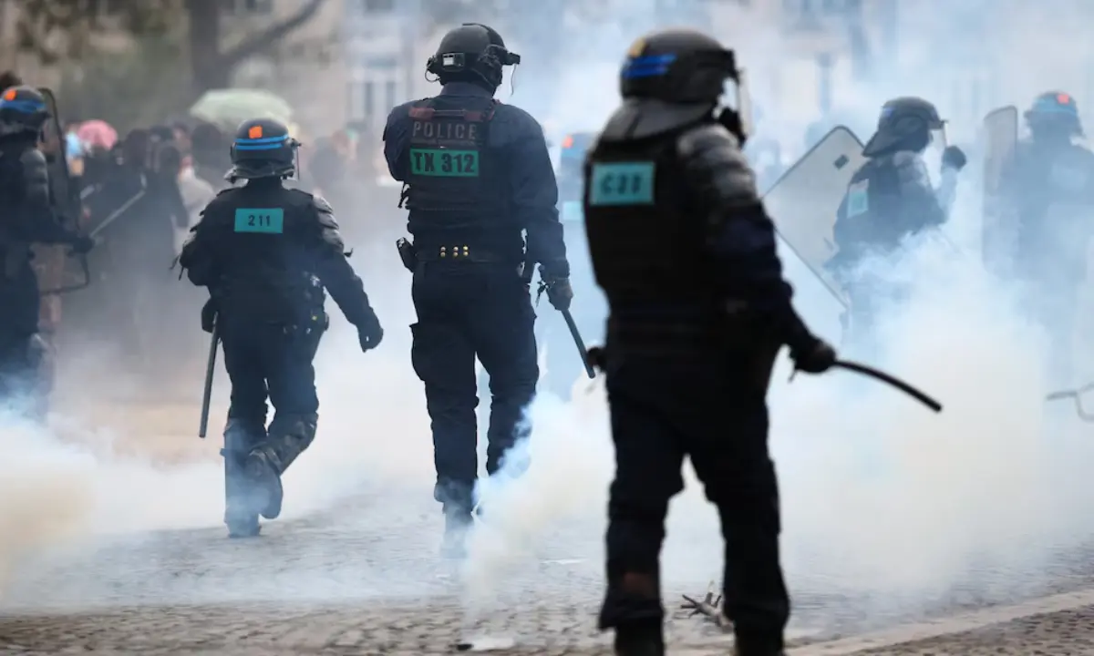 Protestas estudiantiles en Francia reúnen a miles de personas