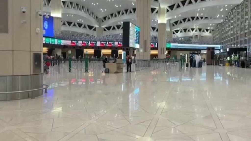 Hutíes de Yemen atacan aeropuertos de Arabia Saudita