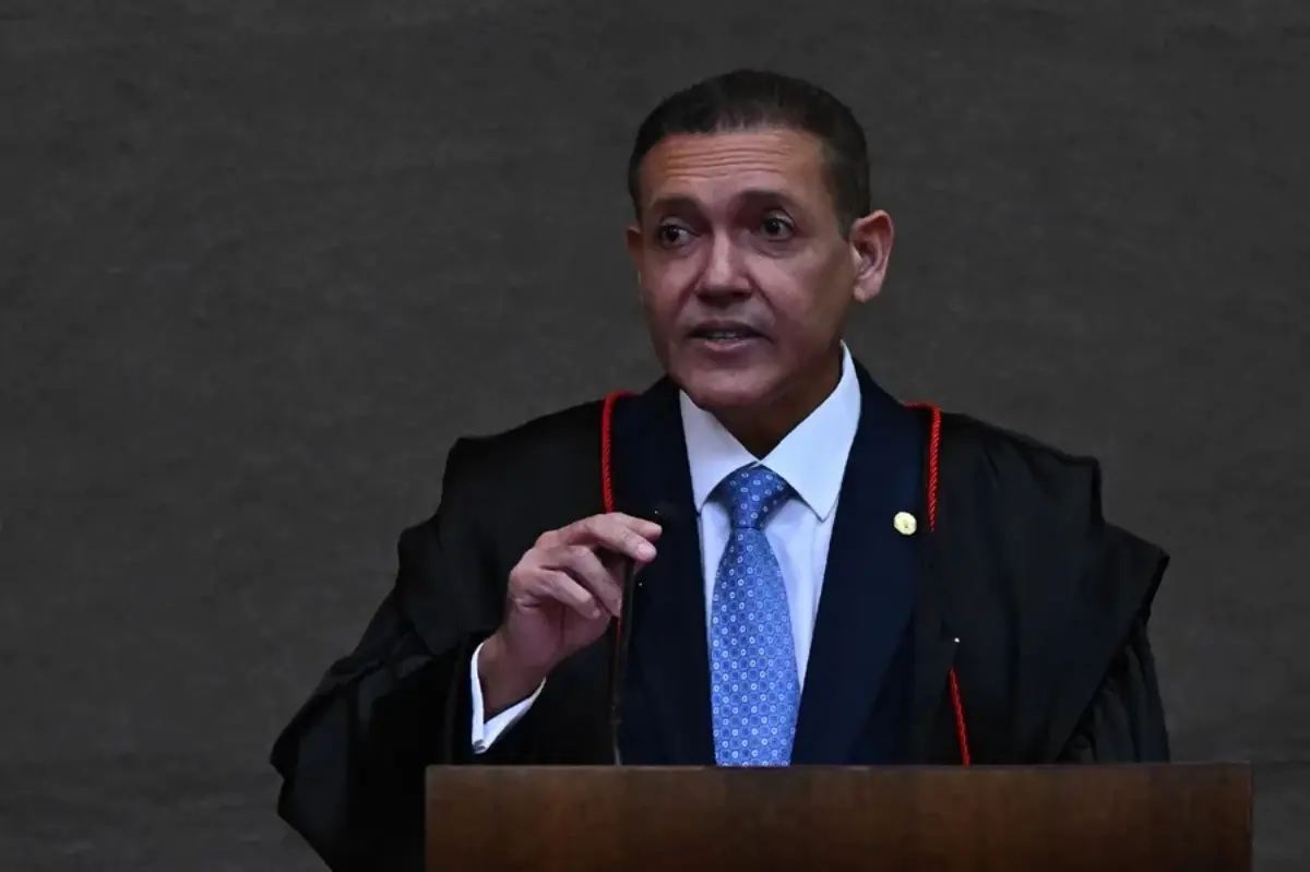 TSE convoca a campañas de Lula y Bolsonaro, tras censurar herramienta digital del presidente brasileño