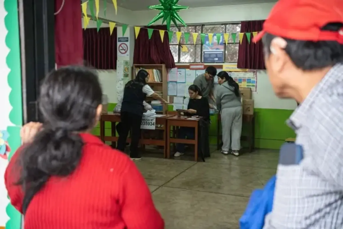 Al menos 9 de 25 regiones peruanas definirán autoridades en segunda vuelta