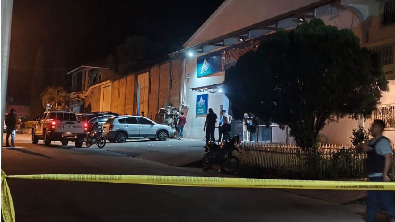 Asaltan supermercado en Ocotepeque; hay tres detenidos y dos heridos