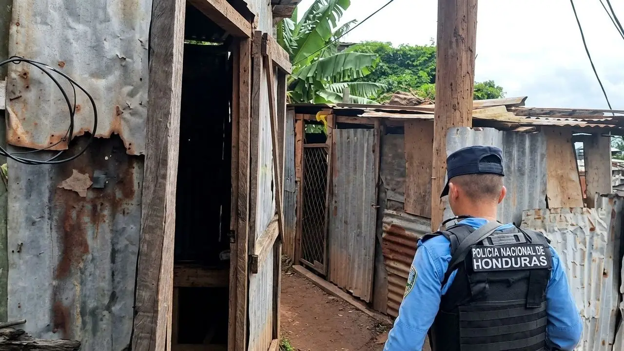 Hombre muere tras conectar un ventilador con el cuerpo mojado en Tegucigalpa