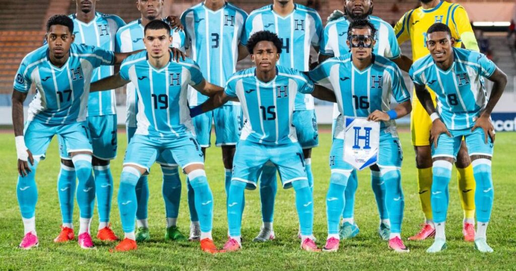 Honduras deja huella: histórico triunfo en Jamaica y nuevos récords de la Bicolor